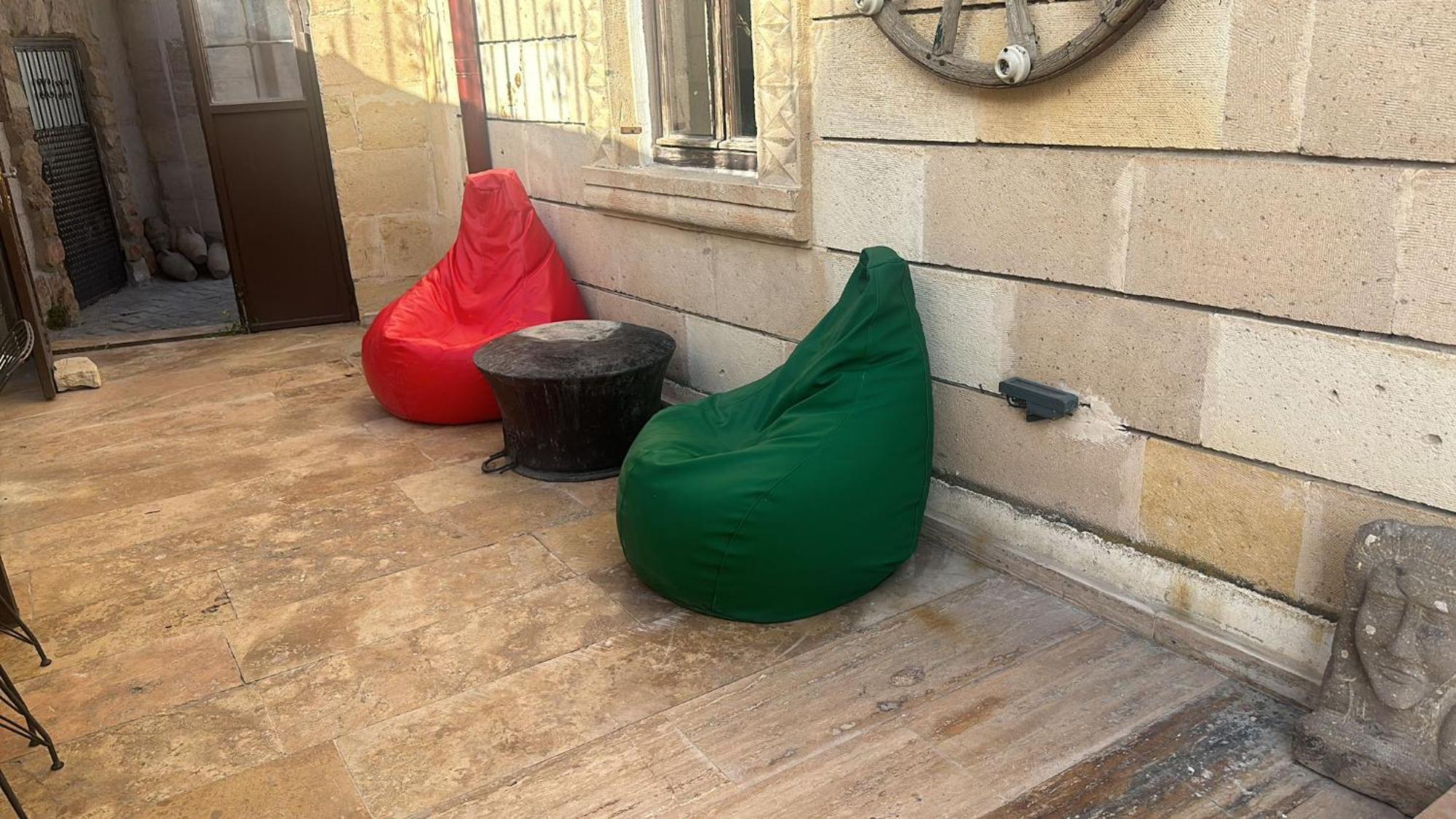 فندق Tibet Stone House نفسهير المظهر الخارجي الصورة