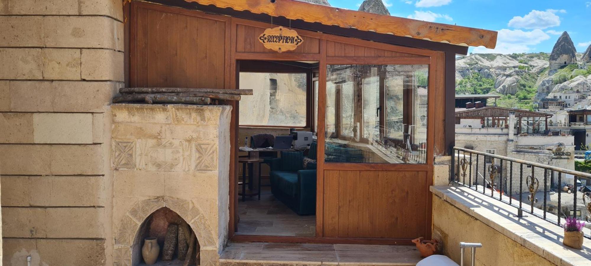 فندق Tibet Stone House نفسهير المظهر الخارجي الصورة